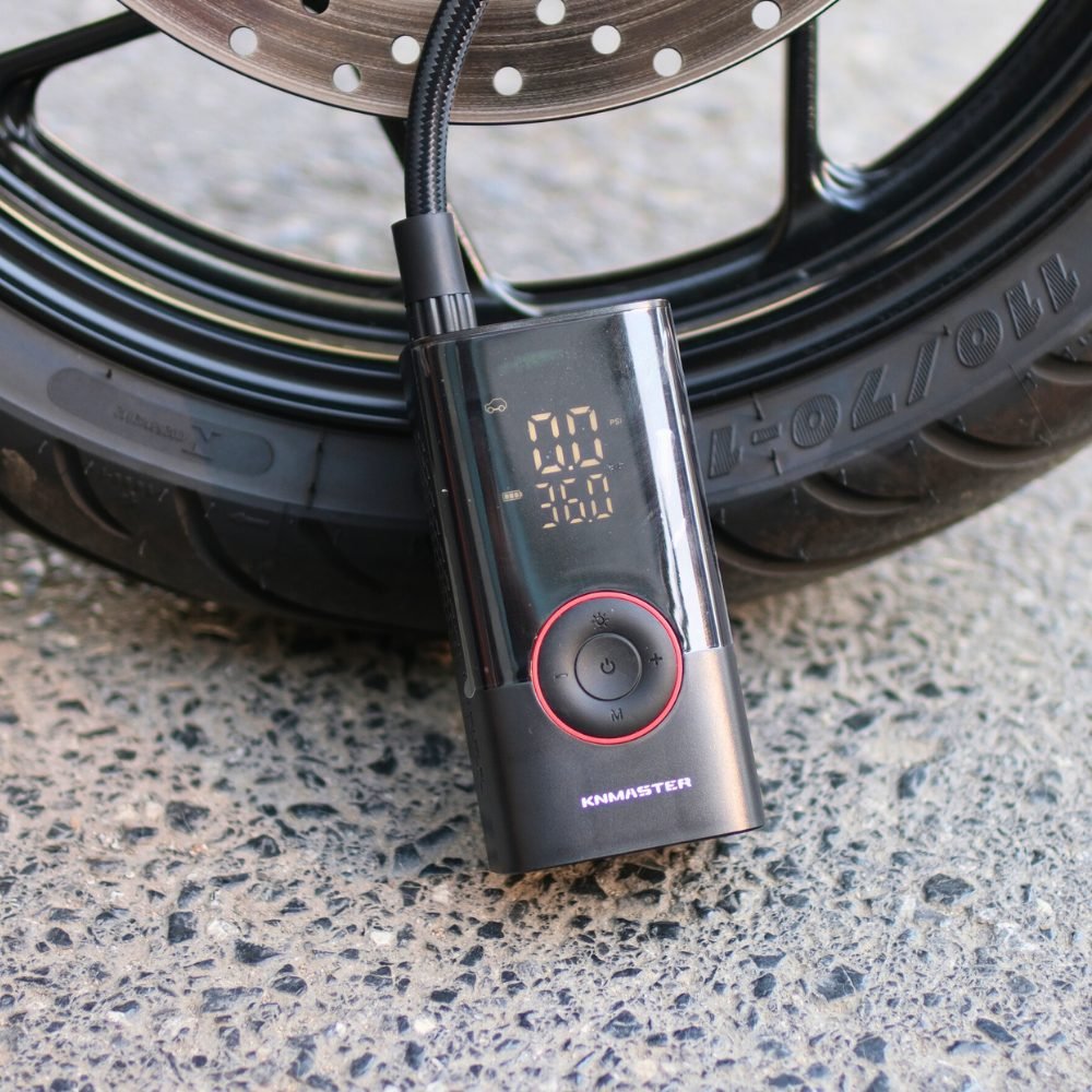 Knmaster LP200 – 150 PSI Dijital Göstergeli Şarjlı Hava Pompası - Görsel 4